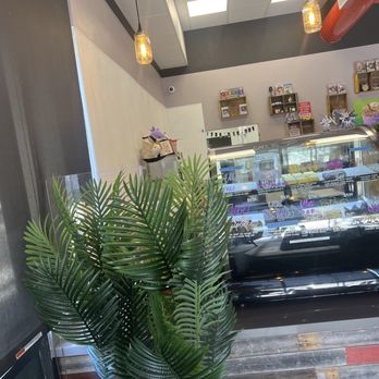 Cafe 86 - Place is clean - Desserts Near Me - Los Angeles, California Cafe 86 - Place is clean - Desserts Near Me - Los Angeles, California