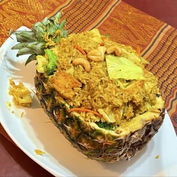 Siam Thai Restaurant - Pineapple Fried Rice - Veg (vegan) - Thai Near Me - Morgan Hill, California