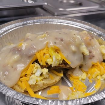Bubba's Biscuit Barn - Smothered Comfort Plate - Breakfast & Brunch Near Me - Royston, Georgia