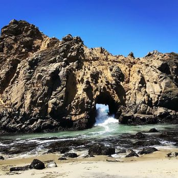 Pfeiffer Beach - Beaches Near Me - Big Sur, California Pfeiffer Beach - Beaches Near Me - Big Sur, California
