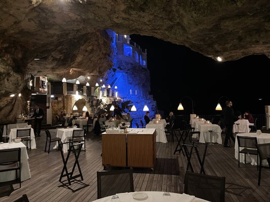 Grotta Palazzese by null