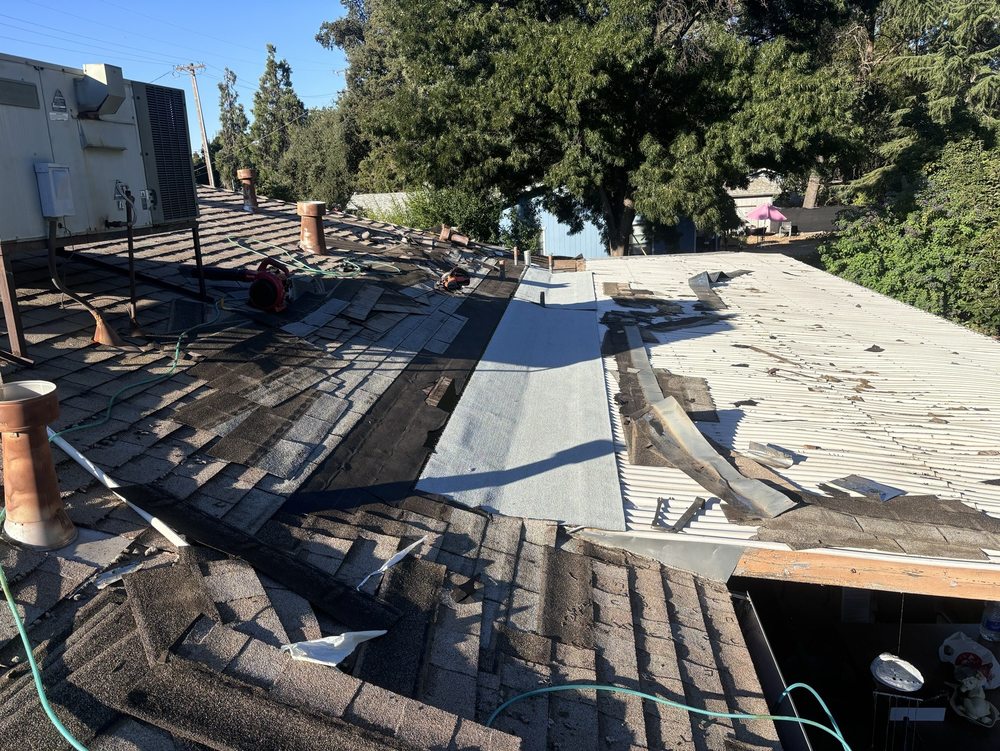 Slide of John Stahl Roofing