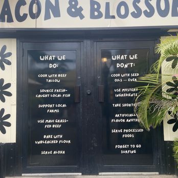 Bacon And Blossom - Breakfast & Brunch Near Me - Kihei, Hawaii
