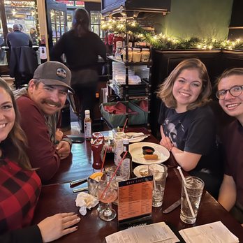 Sean's Bar & Kitchen - Great local pub with super good food and a fantastic selection of drinks! - Irish Pub Near Me - New York, New York Sean's Bar & Kitchen - Great local pub with super good food and a fantastic selection of drinks! - Irish Pub Near Me - New York, New York