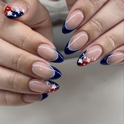 Polish Nails & Spa