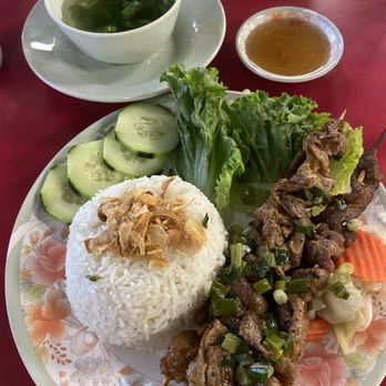 Hellen's Family - BBQ Pork Skewer Plate - Vietnamese Near Me - El Centro, California