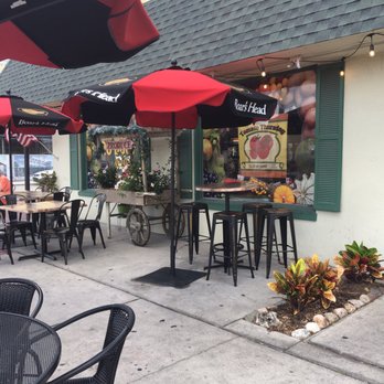 10th Street Produce and Deli - Love the outdoor seating - Fruits & Veggies Near Me - St Cloud, Florida