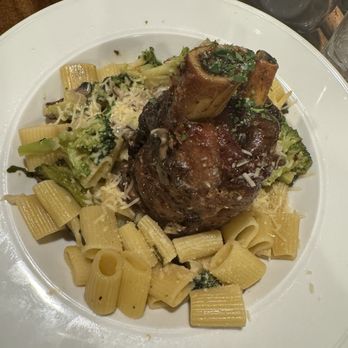 Lazzaro's Italian Bistro - Osso Buco - Italian Near Me - Palmyra, Pennsylvania