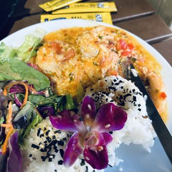 Barefoot Beach Cafe - Lovely hot plate - Breakfast & Brunch Near Me - Honolulu, Hawaii Barefoot Beach Cafe - Lovely hot plate - Breakfast & Brunch Near Me - Honolulu, Hawaii