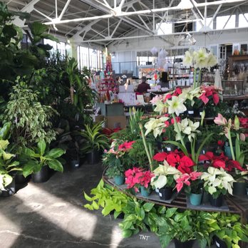 Bowood Farms - Nurseries & Gardening Near Me - Saint Louis, Missouri