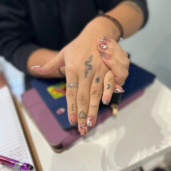 Bellagio Nails - Nail Salons Near Me - Westerville, Ohio Bellagio Nails - Nail Salons Near Me - Westerville, Ohio
