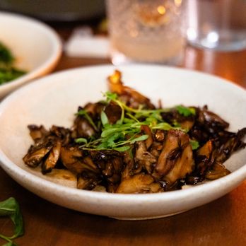 Bodega - mushrooms - Vietnamese Near Me - San Francisco, California