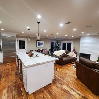 Marble Yard - Quartzite countertops and backsplash - Kitchen & Bath Near Me - Costa Mesa, California Marble Yard - Quartzite countertops and backsplash - Kitchen & Bath Near Me - Costa Mesa, California