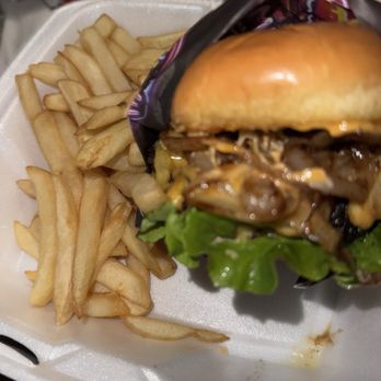 Prime Burger - Burgers Near Me - Ridgefield, Connecticut
