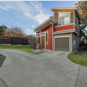 RE/MAX Gateway - Mike helped me land this gem amongst many competitive offers. - Real Estate Services Near Me - Austin, Texas