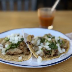 Four Tunas Fish & Bar - Grilled Fish Taco