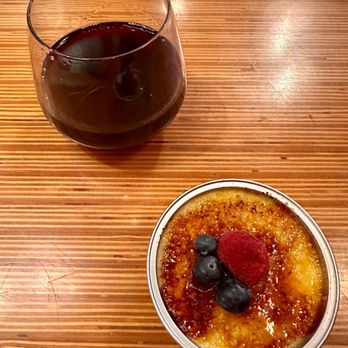 Mylestone BBQ - Homemade Bourbon Crème brûlée pairs nicely with Draughtsmen Star Pine wine - Pop-Up Restaurants Near Me Mylestone BBQ - Homemade Bourbon Crème brûlée pairs nicely with Draughtsmen Star Pine wine - Pop-Up Restaurants Near Me