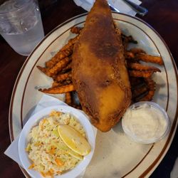 28th St. Pit & Pub - Fish & Chips