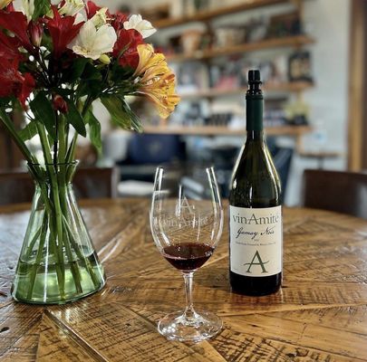 vinAmité Cellars - Winery and Wine Lounge by null