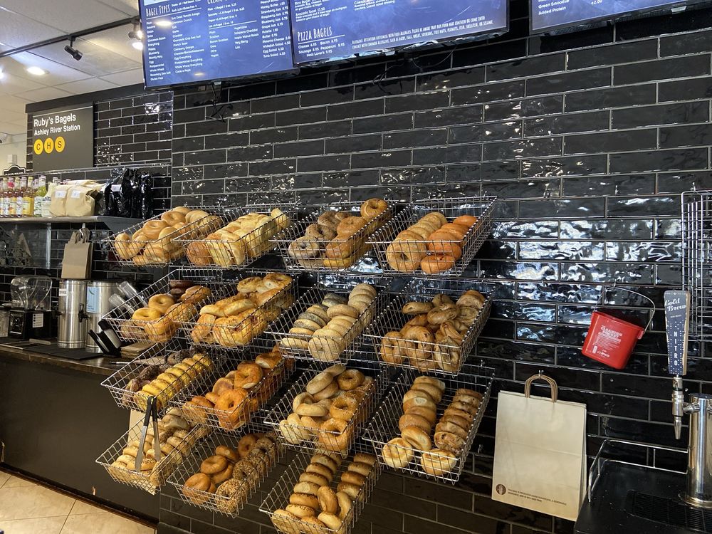 RUBY’S NEW YORK STYLE BAGELS WEST ASHLEY Updated May 2024 60