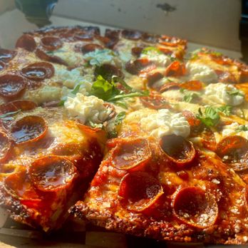 Novel Pizza Cafe - Pepperoni Alico W/ Ricotta - Pizza Near Me - Chicago, Illinois Novel Pizza Cafe - Pepperoni Alico W/ Ricotta - Pizza Near Me - Chicago, Illinois
