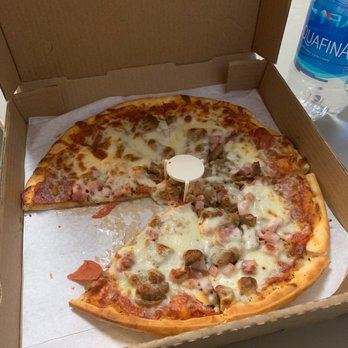 Zamboni's Pizza - Meat combination - Pizza Near Me - Orinda, California Zamboni's Pizza - Meat combination - Pizza Near Me - Orinda, California
