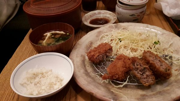 Katsukatsu Tonton by null