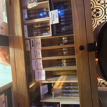 RM 38 - Cigars - Speakeasies Near Me - Honolulu, Hawaii