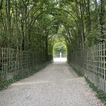 Château de Versailleo - Garden - Landmarks & Historical Buildings Near Me - Versailles, 78 Château de Versailleo - Garden - Landmarks & Historical Buildings Near Me - Versailles, 78