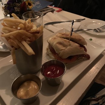 Tanner Smiths - Double Cut Bacon BLT Brunch - Cocktail Bars Near Me - New York, New York Tanner Smiths - Double Cut Bacon BLT Brunch - Cocktail Bars Near Me - New York, New York
