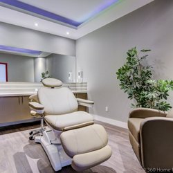 Paradise Laser and Botox - Treatment Room