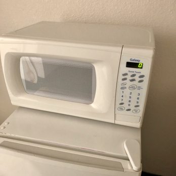 Vista Inn - The said "clean" microwave. - Hotels Near Me - Vista, California Vista Inn - The said "clean" microwave. - Hotels Near Me - Vista, California