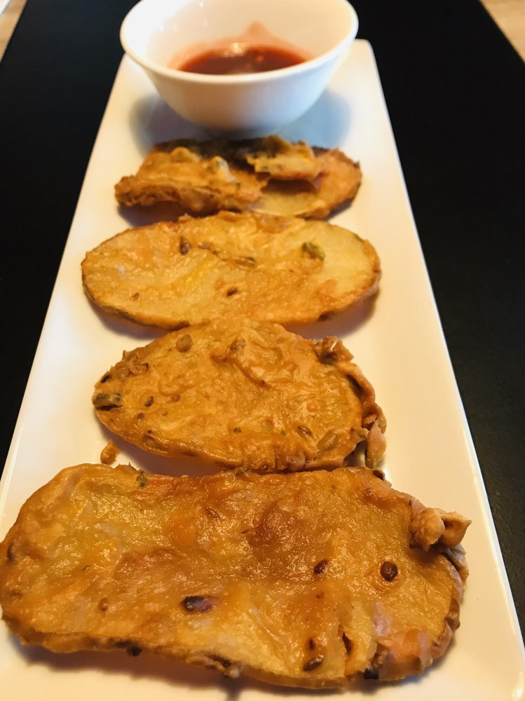 GINGER GARLIC 23 Photos & 10 Reviews 230 Winnipeg Street, Regina