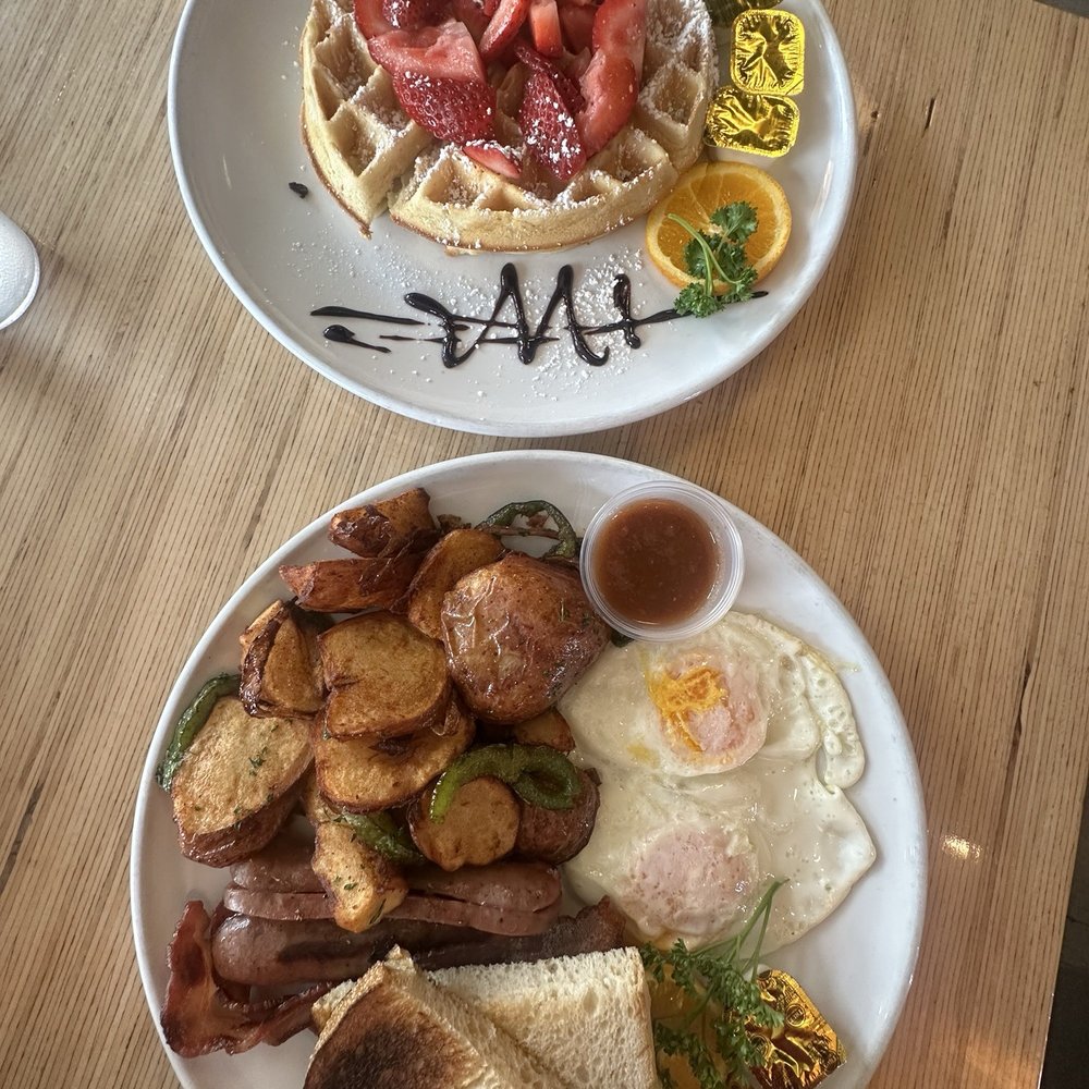 Swami’s Cafe - Cafes Near Me - San Diego, California Swami’s Cafe - Cafes Near Me - San Diego, California