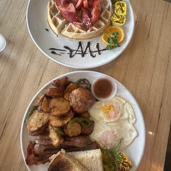 Swami’s Cafe - Cafes Near Me - San Diego, California Swami’s Cafe - Cafes Near Me - San Diego, California