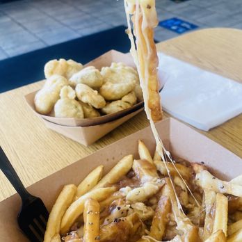 Sideburns - Loveeee the poutine here - Vegan Near Me - Long Beach, California Sideburns - Loveeee the poutine here - Vegan Near Me - Long Beach, California