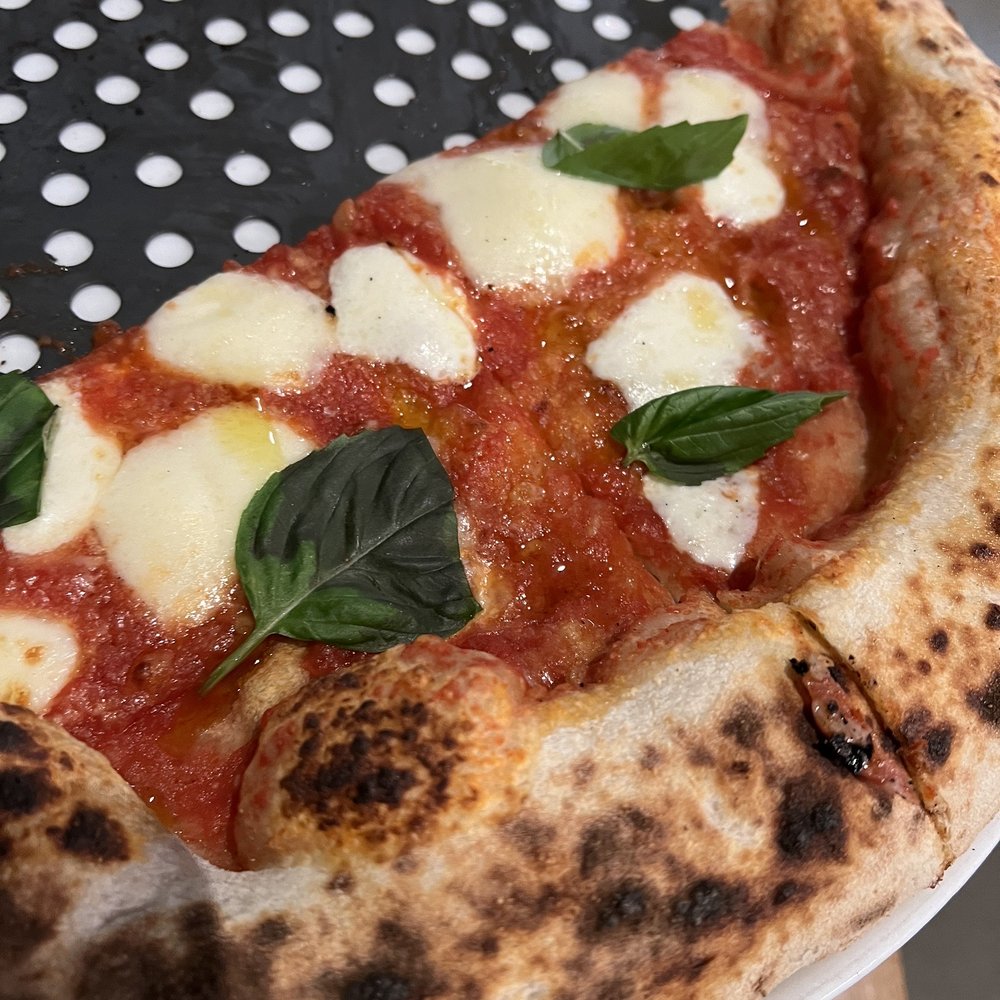 Si Cara - Margherita pizza - Pizza Near Me - Cambridge, Massachusetts Si Cara - Margherita pizza - Pizza Near Me - Cambridge, Massachusetts