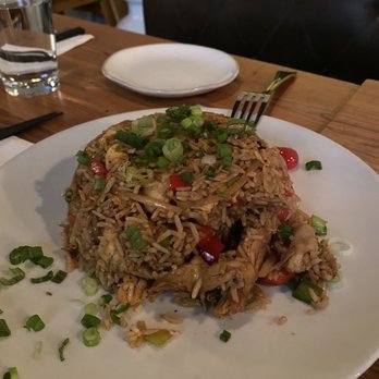 District Saigon - Chicken fried rice with tomato, ginger, scallions and all kinds of flavor that choke-slams you onto the the ground. - Vietnamese Near Me - Astoria, New York
