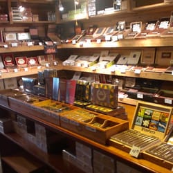 Tribeca Cigar - Good cigar collection!!!