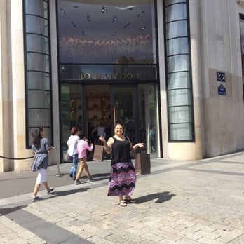 Louis Vuitton - Luggage Near Me - Paris, 75 Louis Vuitton - Luggage Near Me - Paris, 75