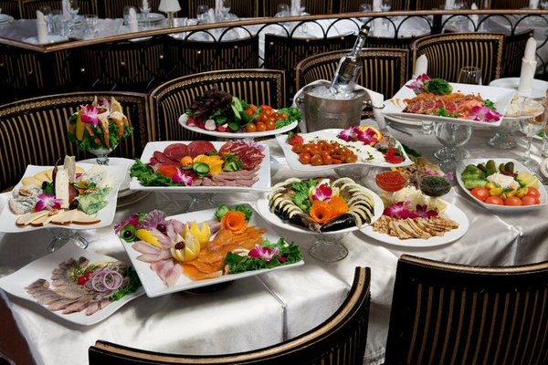 Romanov Restaurant and Lounge by null