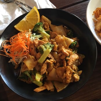 Kinnaree Thai Kitchen - Pad See Eiw and Pad Thai. Both with chicken. - Thai Near Me - Chicago, Illinois