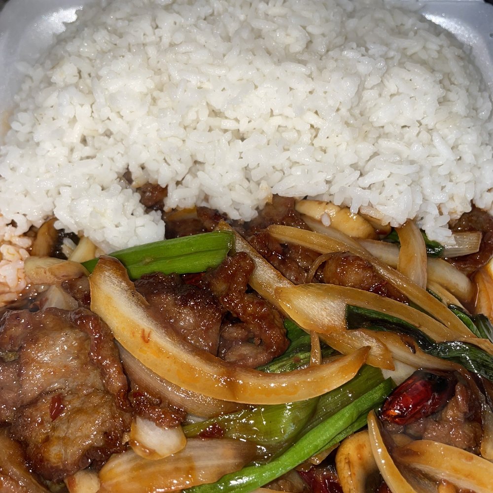Cachanilla Chinese Restaurant - Mongolian beef Lunch special (mild)... So flavorful! :) - Chinese Near Me - Pomona, California