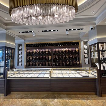 Yasini Jewelers - Jewelry Near Me - Bridgeview, Illinois Yasini Jewelers - Jewelry Near Me - Bridgeview, Illinois