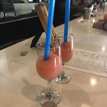 Daniel's Vineyard - Frozen rose tasting - Wineries Near Me - McCordsville, Indiana