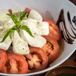 Mr. Lasaña Trattoria Pizzeria Cancun - Insalata Caprese