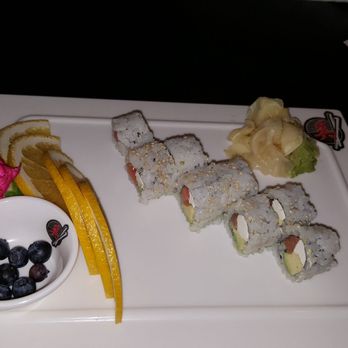 Wu's House - Salmon roll - Japanese Near Me - Evergreen Park, Illinois Wu's House - Salmon roll - Japanese Near Me - Evergreen Park, Illinois