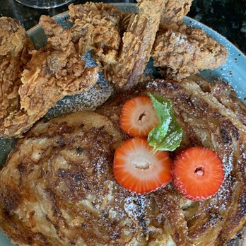 Lucille's - Croissant French Toast - New American Near Me - Houston, Texas Lucille's - Croissant French Toast - New American Near Me - Houston, Texas