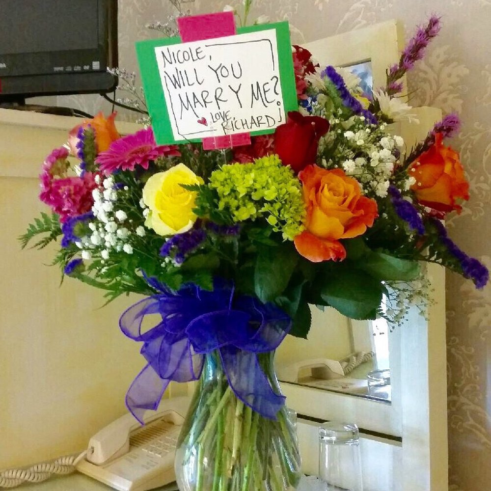 Jerry's Flowers - Flower arrangement - Florists Near Me - Sister Bay, Wisconsin Jerry's Flowers - Flower arrangement - Florists Near Me - Sister Bay, Wisconsin
