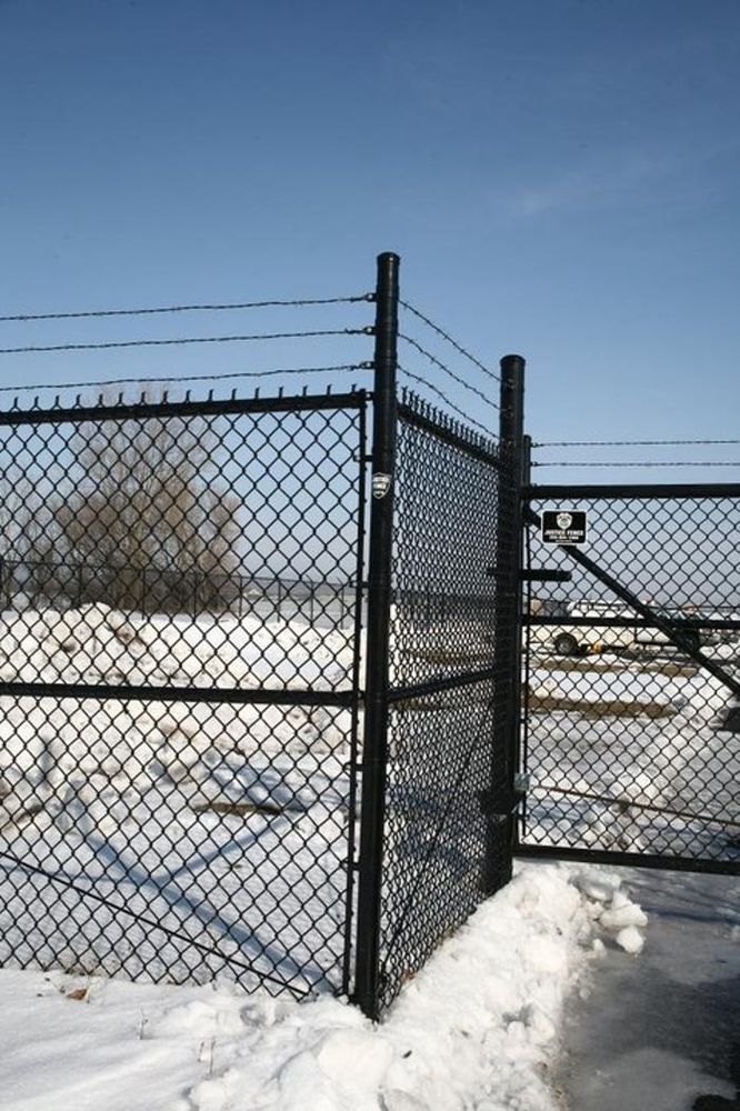 JUSTICE FENCE Updated October 2024 10 Photos 1276 E Columbia Ave